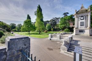 Bournemouth Gardens- click for photo gallery